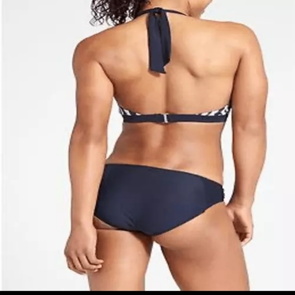 Athleta Wave Break Tie-Dye Navy Bikini Halter V-Neck Top 32 B/C - Picture 3 of 9